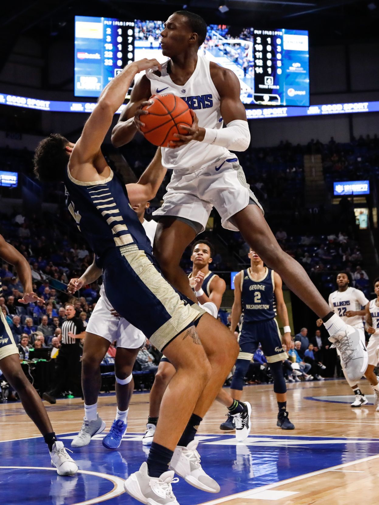 Billikens take on George Washington Colonials